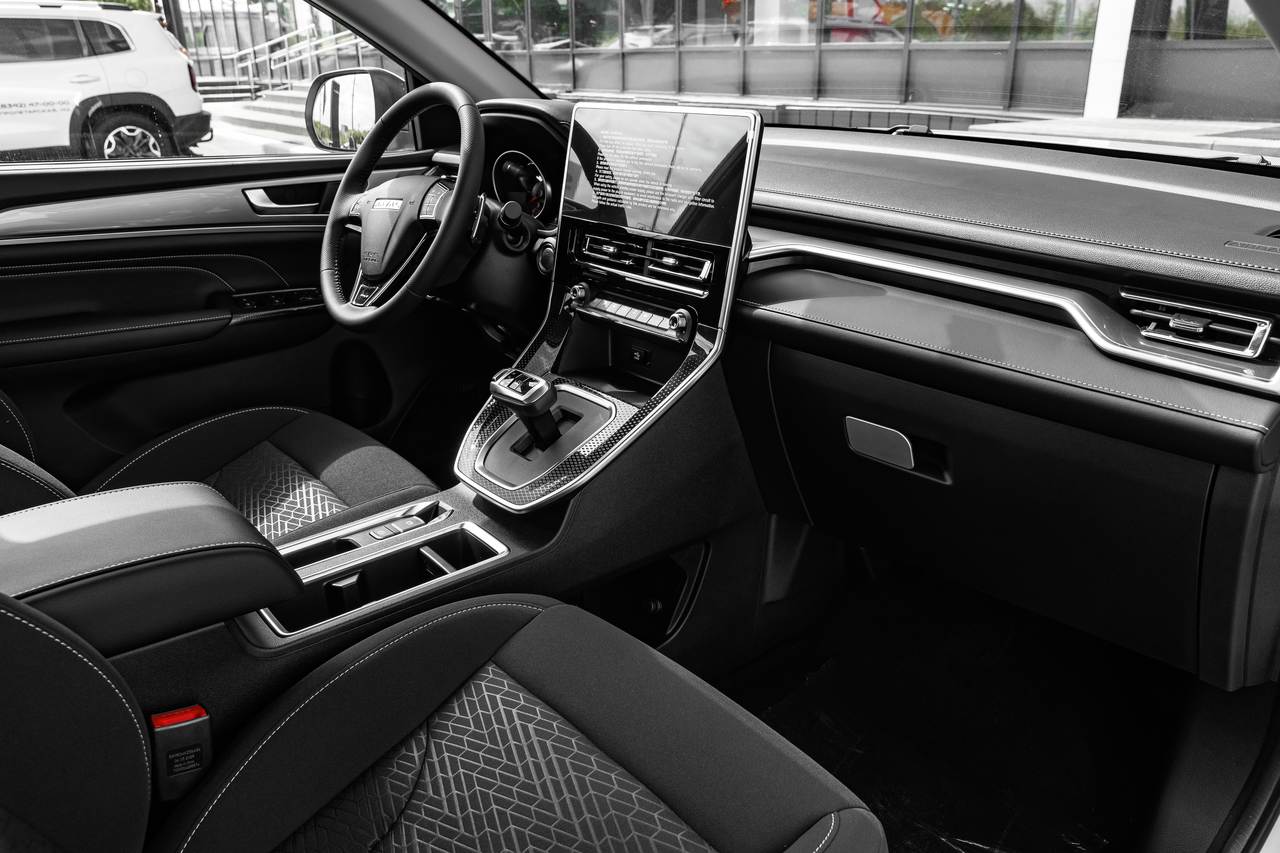 Легковой автотранспорт - Haval M6, II 2026 1.5 MT (143 л.с.)