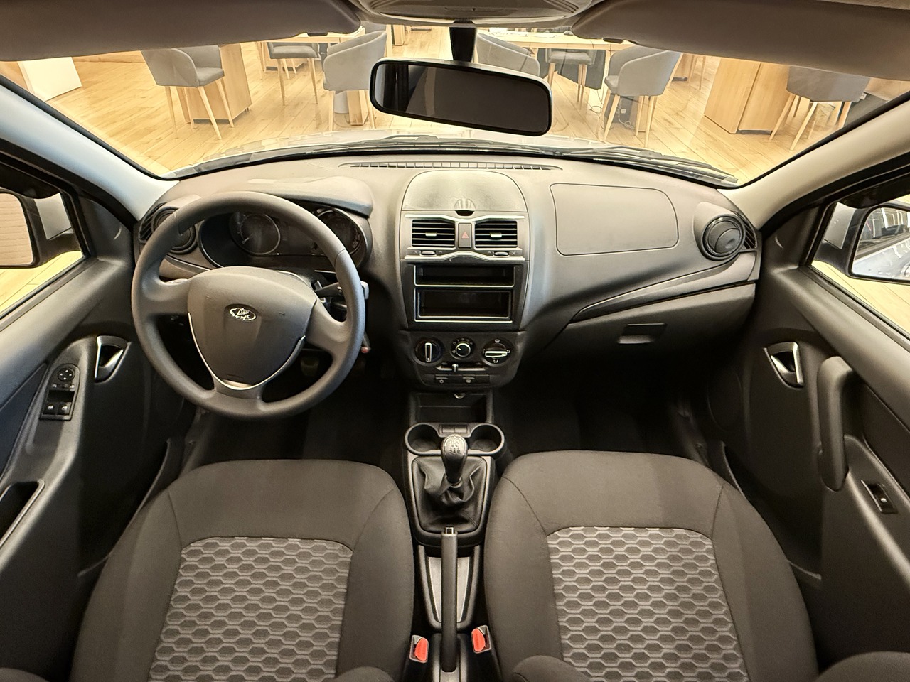 Легковой автотранспорт - LADA Granta 1.6 MT (90 л.с.)