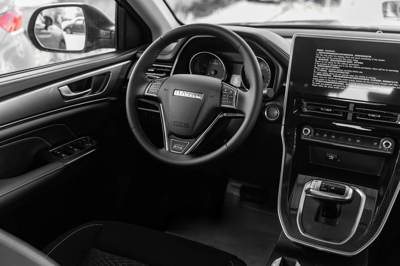 Легковой автотранспорт - Haval M6, II 2025 1.5 MT (143 л.с.)