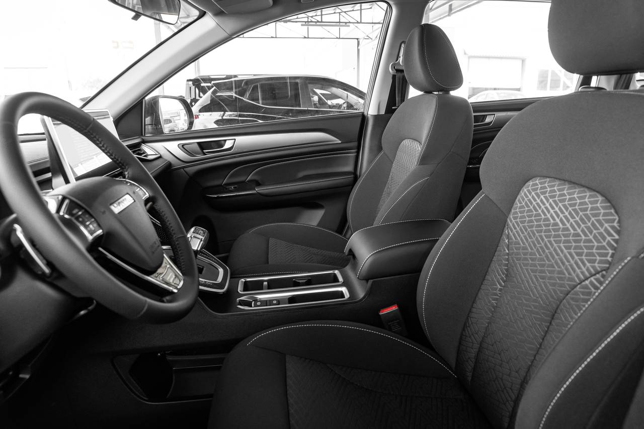 Легковой автотранспорт - Haval M6, II 2025 1.5 MT (143 л.с.)