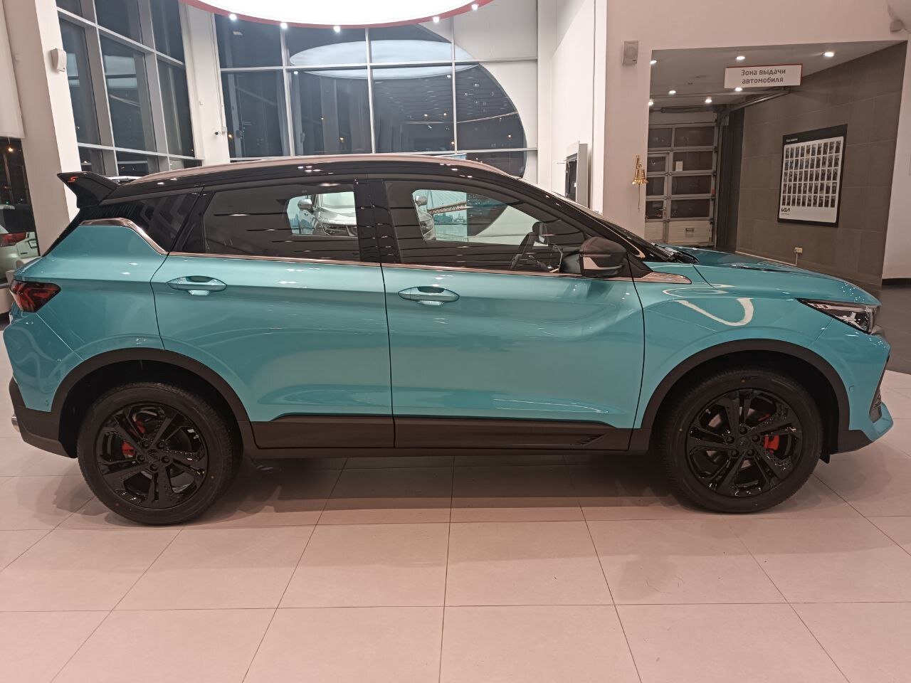 Легковой автотранспорт - GEELY Coolray 