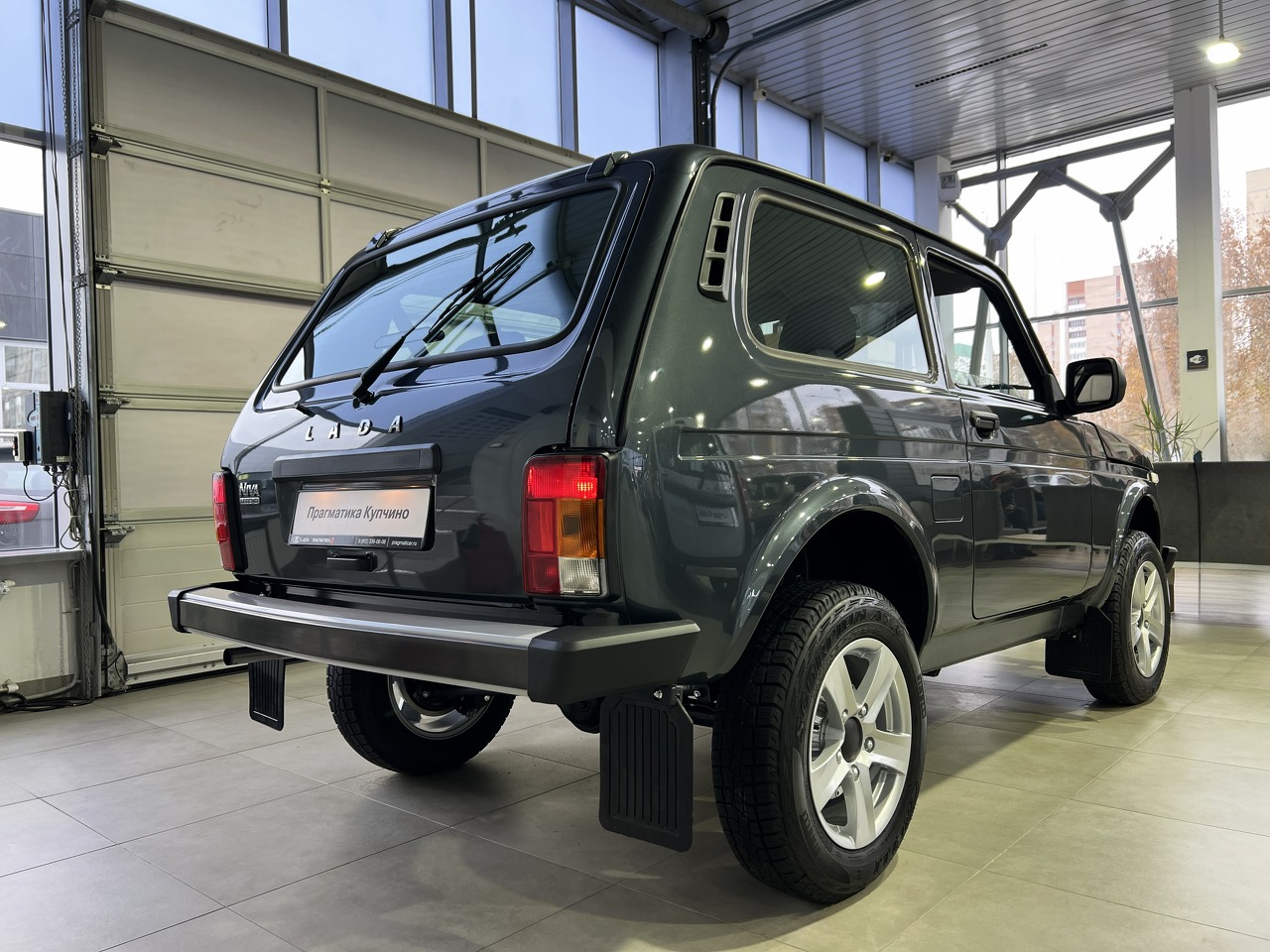 Легковой автотранспорт - LADA Niva Legend 1.7 MT (83 л.с.) 4WD