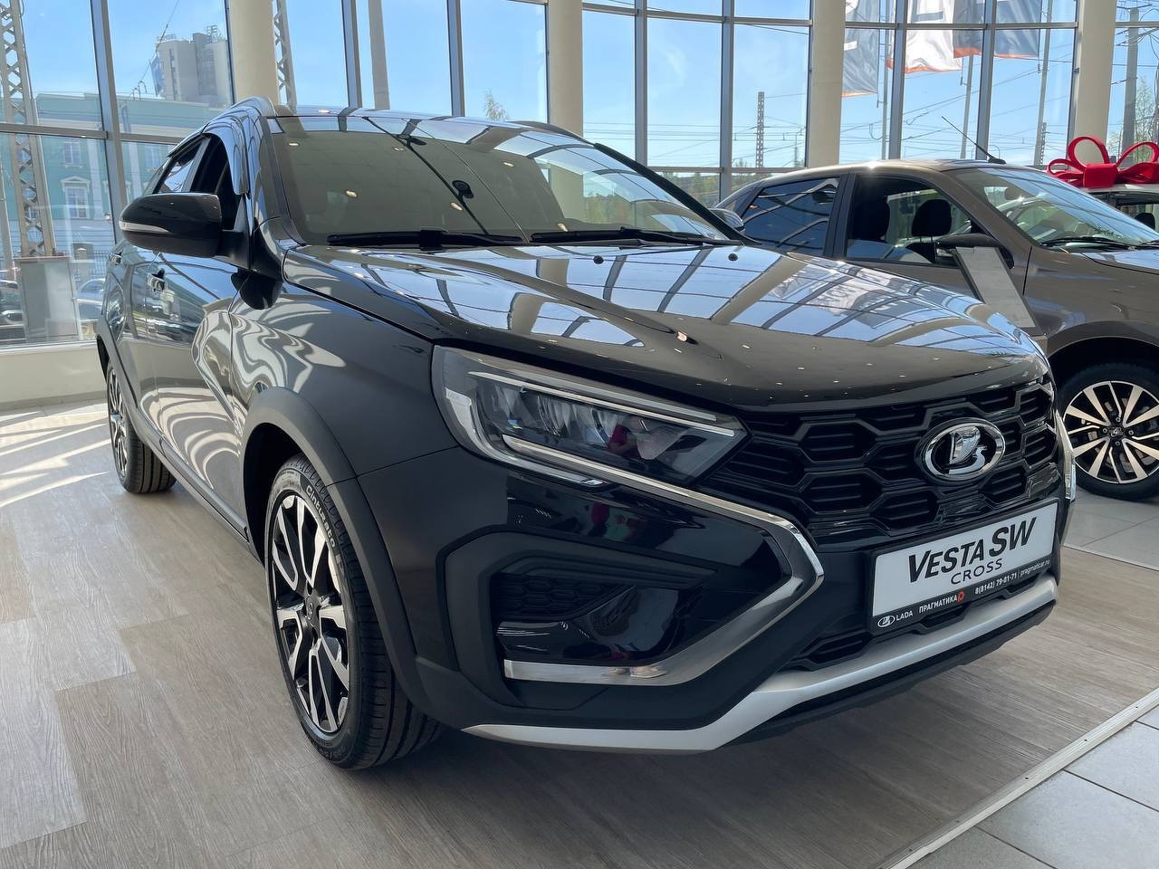 Легковой автотранспорт - LADA Vesta SW Cross 1.8 CVT (122 л.с.)