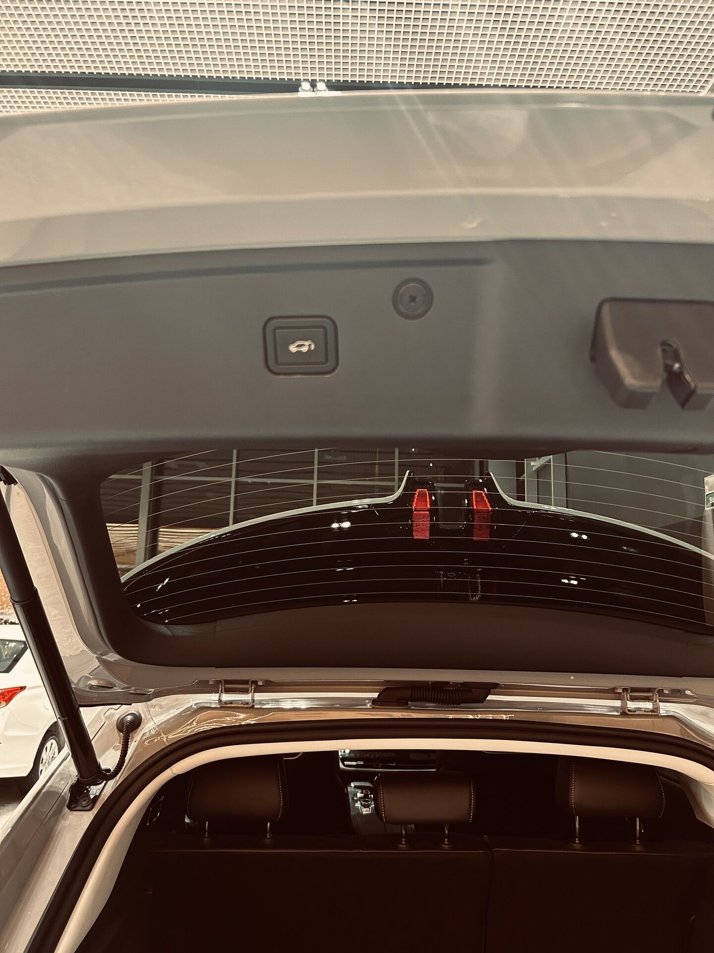 Легковой автотранспорт - CHANGAN UNI-K 2.0 AT (226 л.с.) 4WD