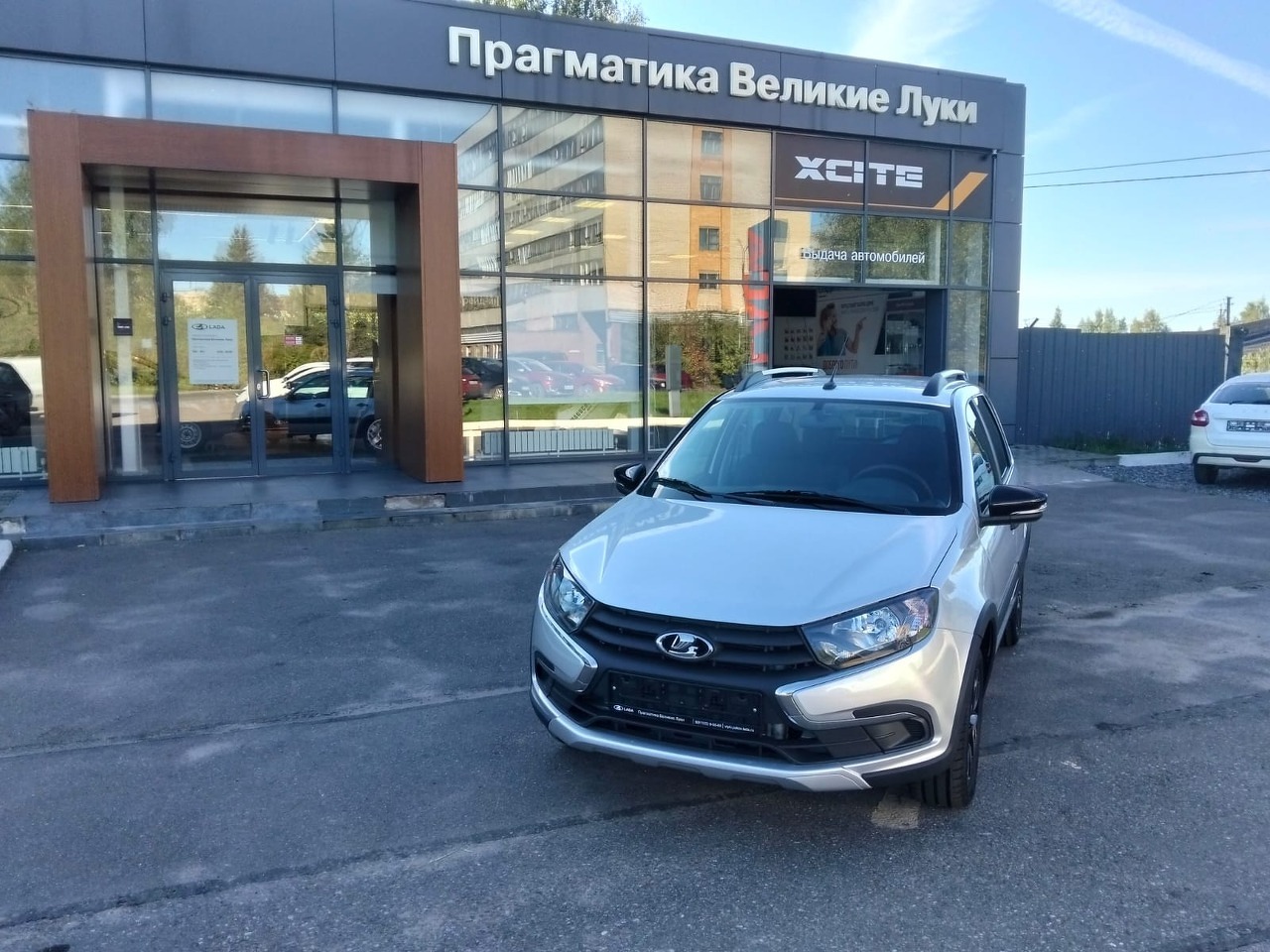 Легковой автотранспорт - LADA Granta Cross 1.6 MT (90 л.с.)