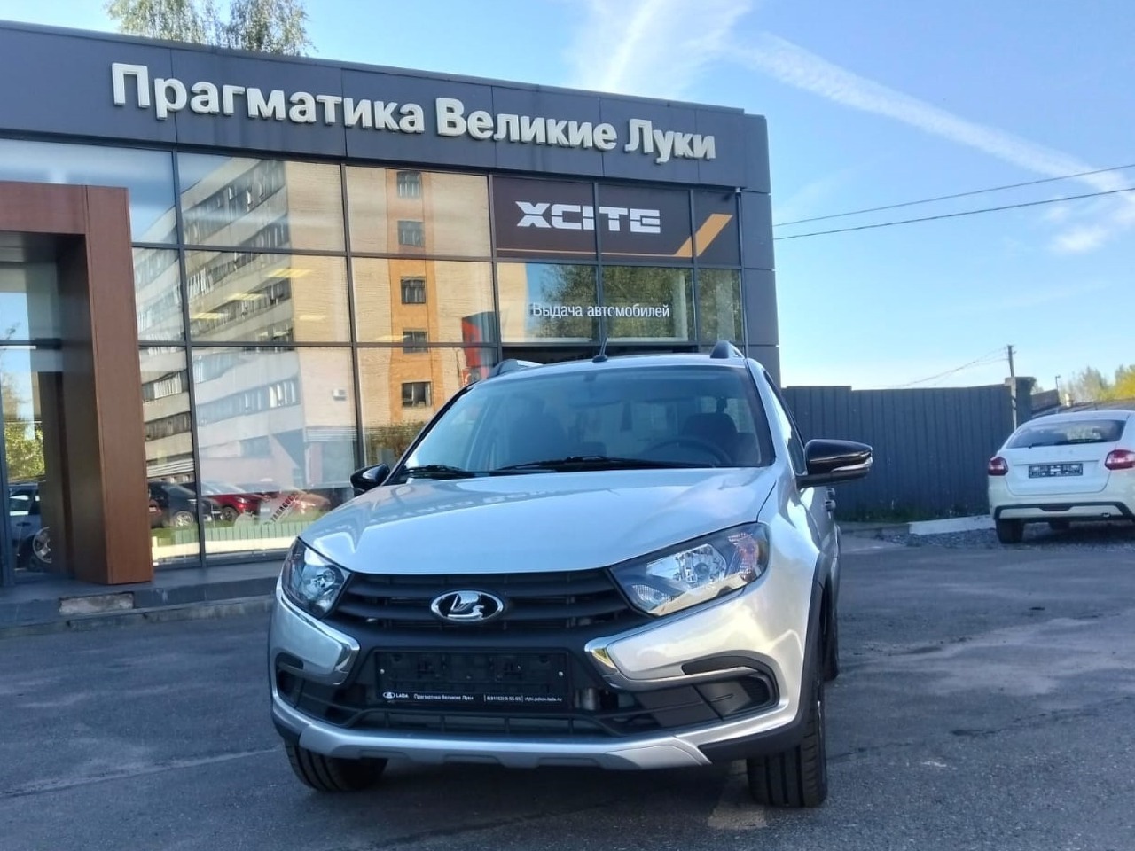 Легковой автотранспорт - LADA Granta Cross 1.6 MT (90 л.с.)