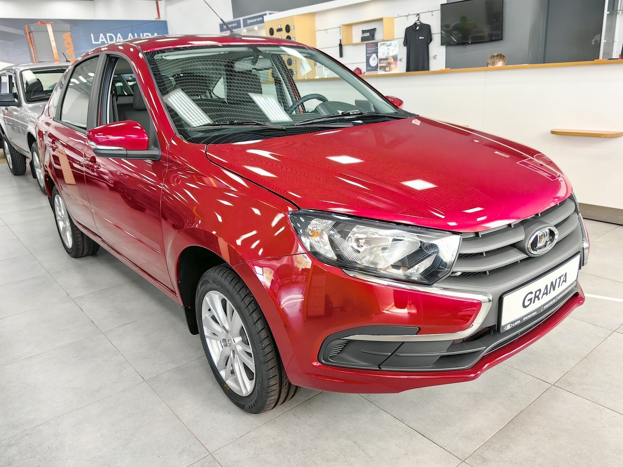 Легковой автотранспорт - LADA Granta 1.6 MT (90 л.с.)