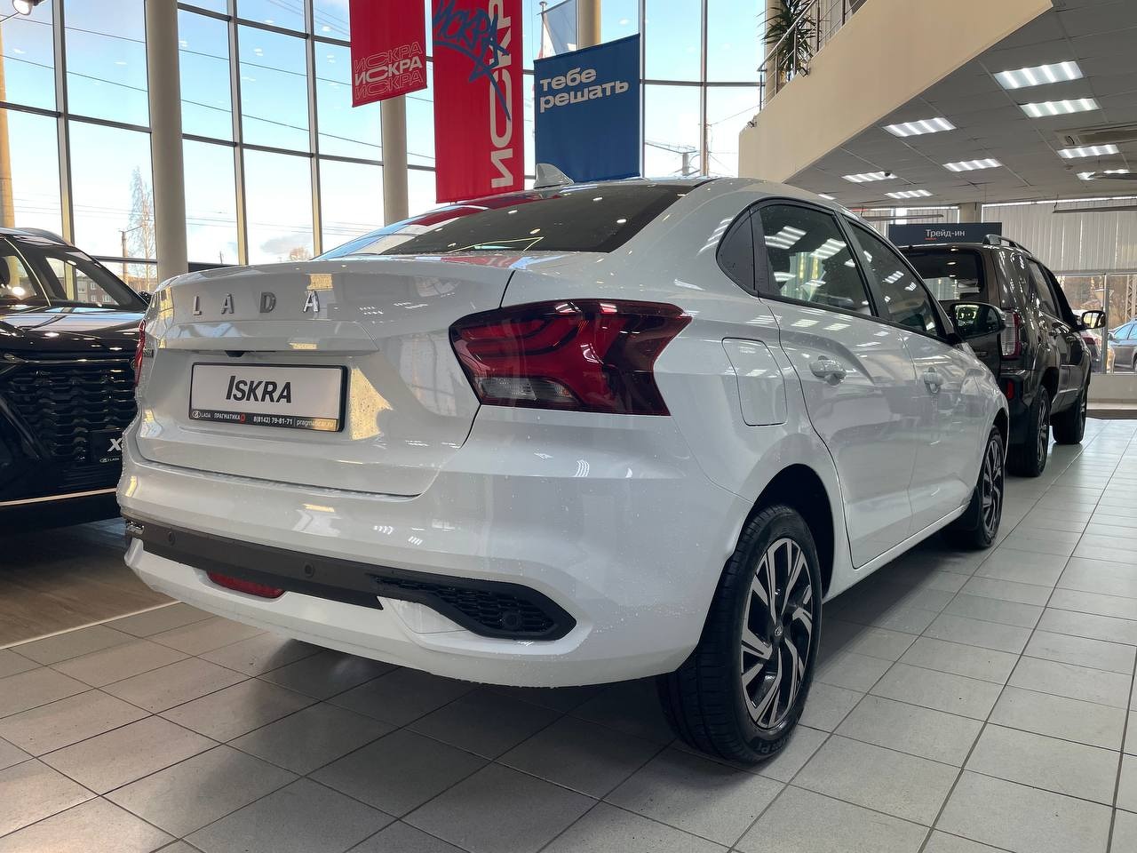 Легковой автотранспорт - LADA Iskra 1.6 CVT (106 л.с.)