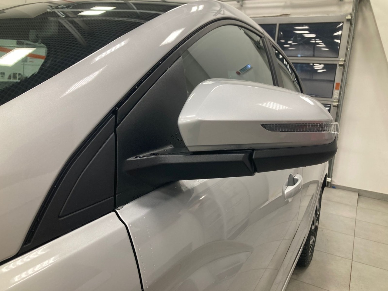 Легковой автотранспорт - LADA Iskra 1.6 CVT (106 л.с.)