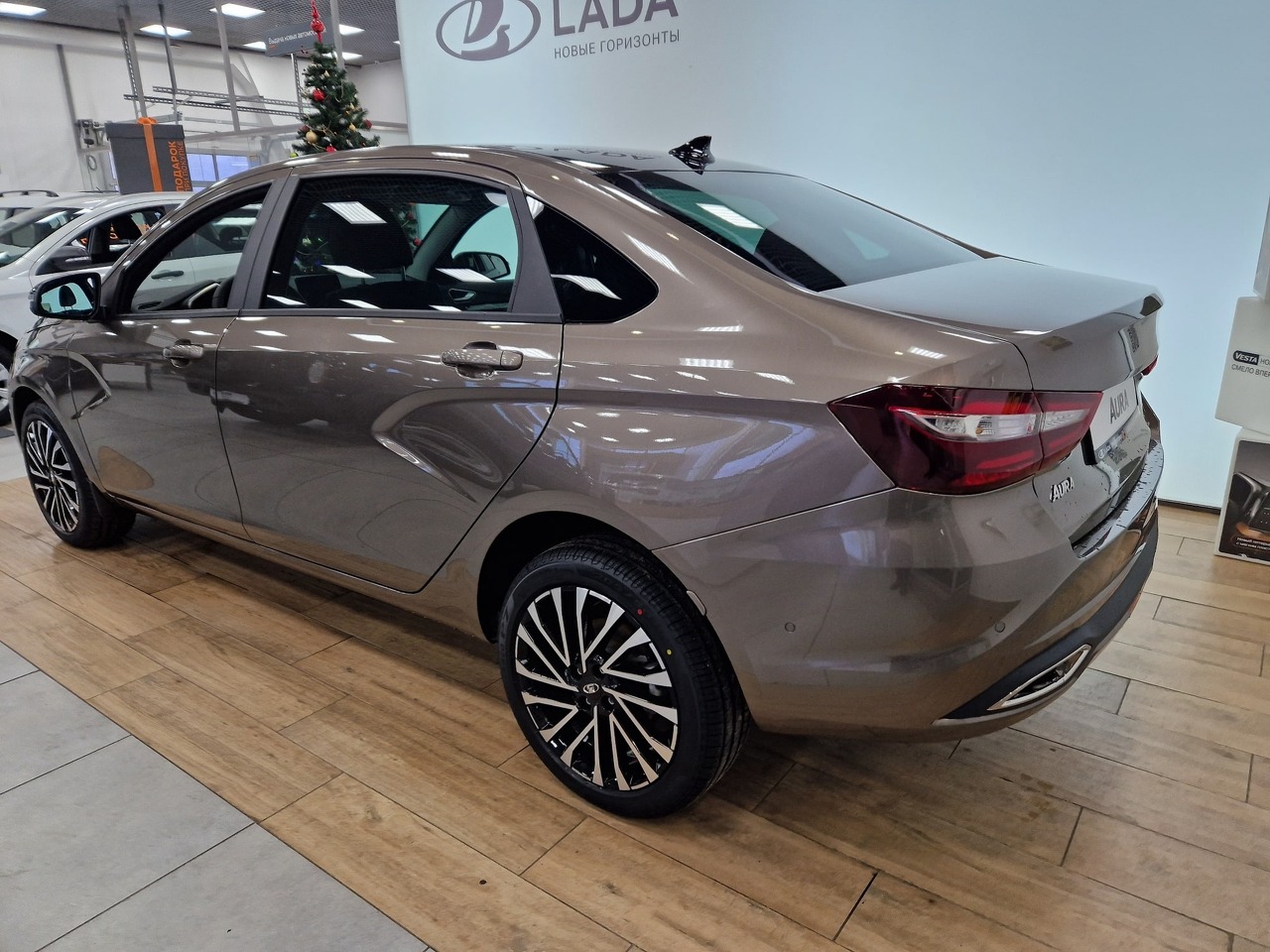 Легковой автотранспорт - LADA Aura 1.8 CVT (122 л.с.)