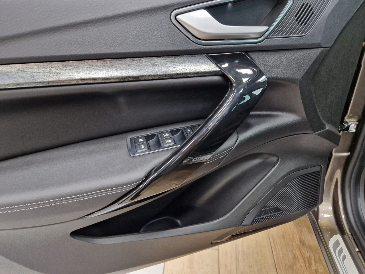 Легковой автотранспорт - LADA Aura 1.8 CVT (122 л.с.)