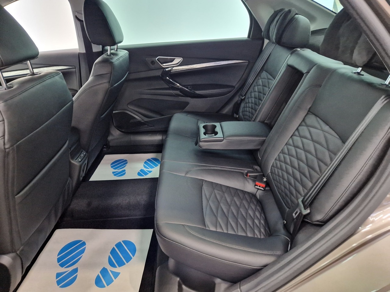 Легковой автотранспорт - LADA Aura 1.8 CVT (122 л.с.)