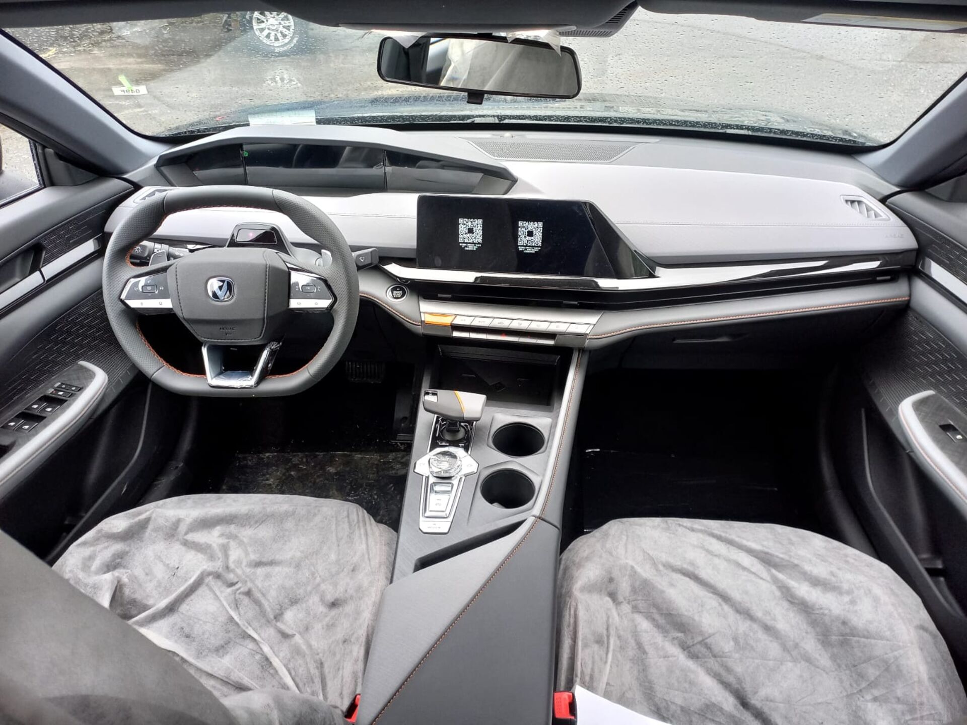 Легковой автотранспорт - CHANGAN UNI-V 1.5 AMT (181 л.с.)