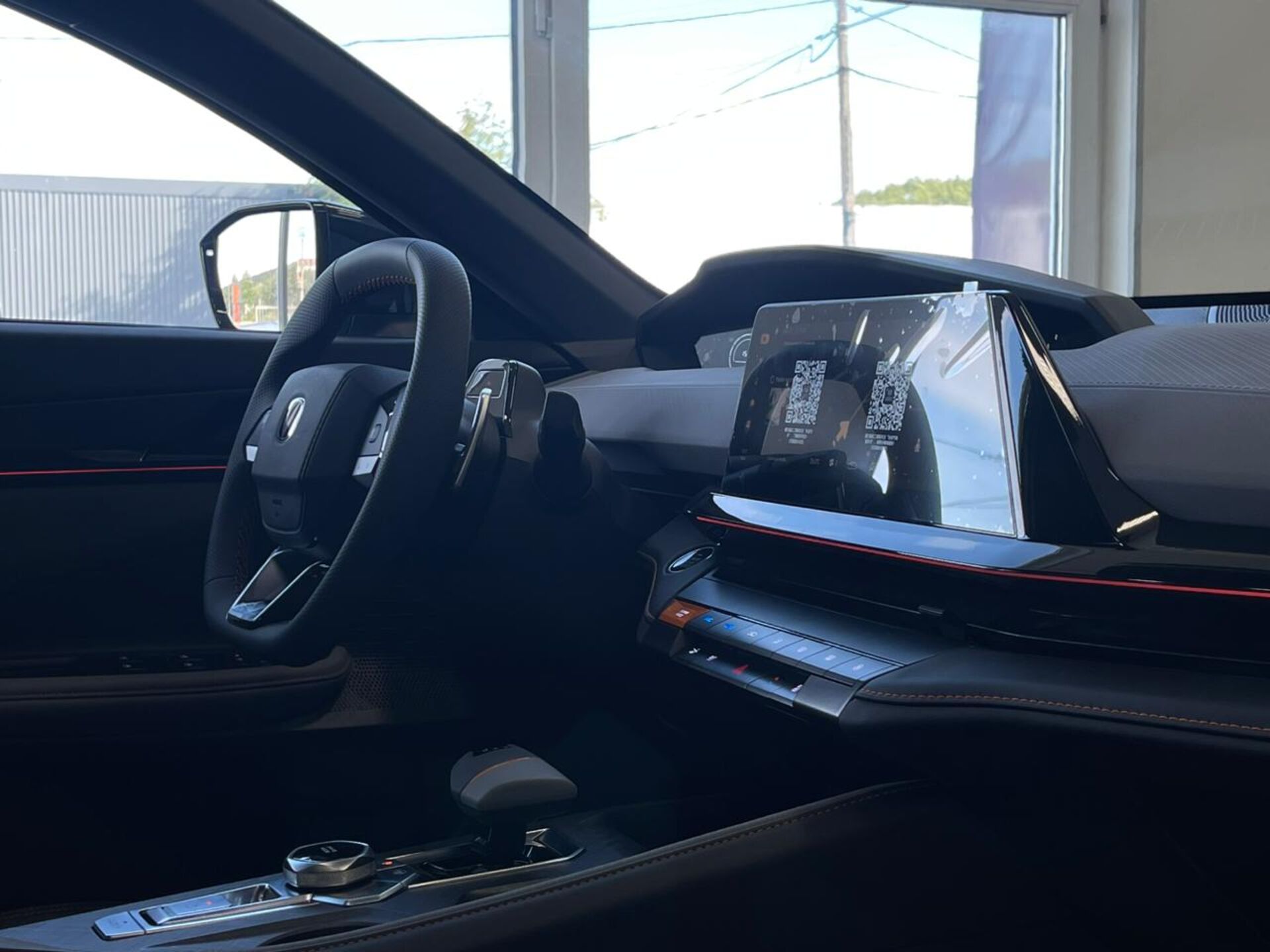 Легковой автотранспорт - CHANGAN UNI-V 1.5 AMT (181 л.с.)