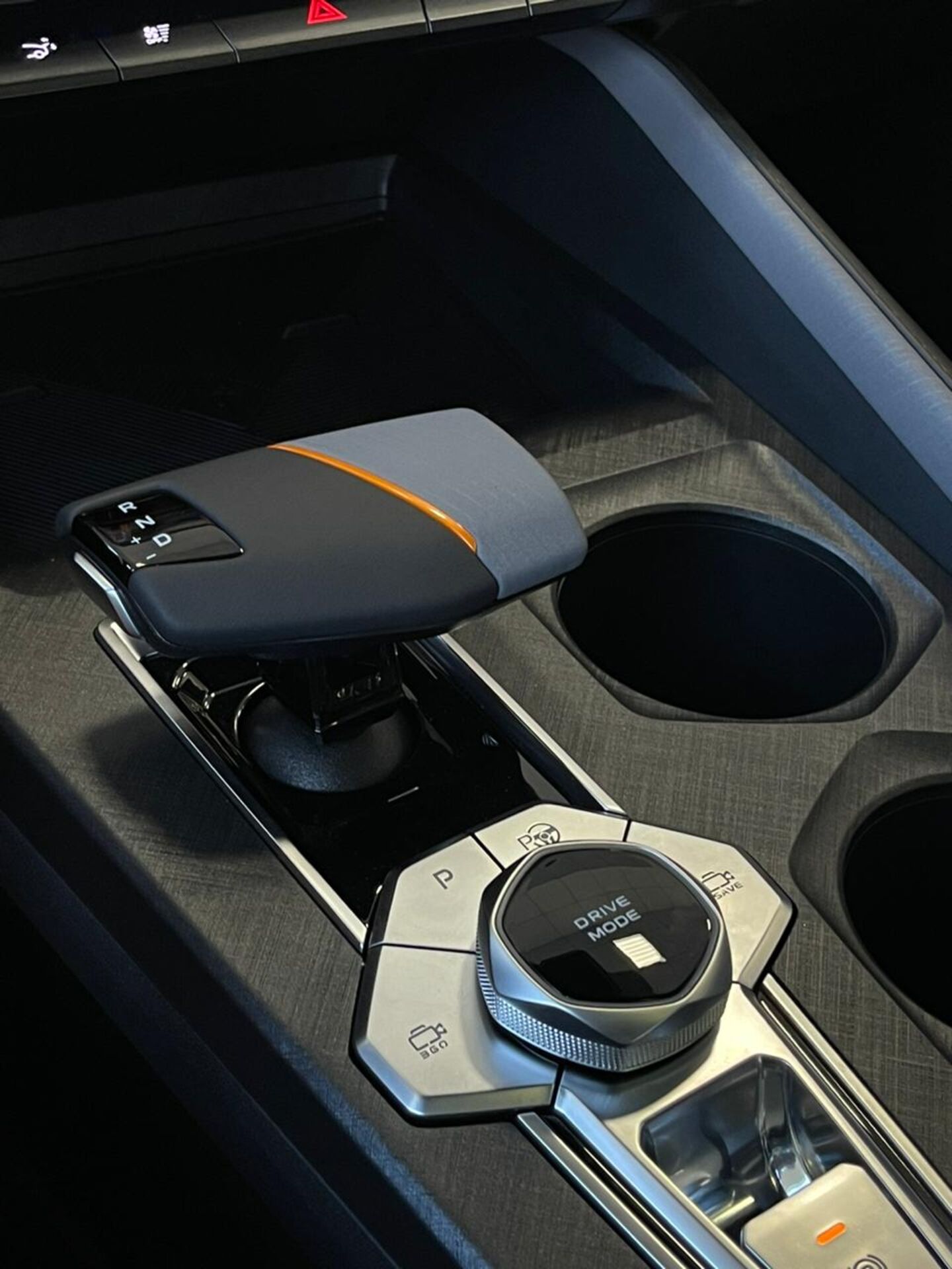 Легковой автотранспорт - CHANGAN UNI-V 1.5 AMT (181 л.с.)