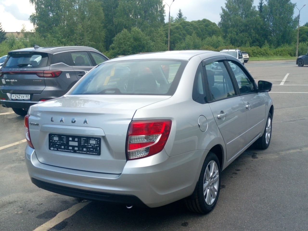 Легковой автотранспорт - LADA Granta 1.6 MT (90 л.с.)