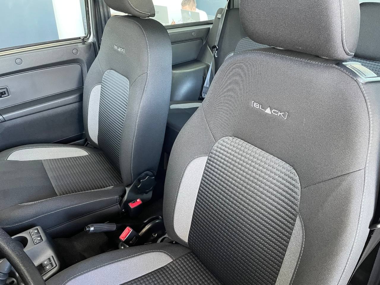 Легковой автотранспорт - LADA Niva Legend 1.7 MT (83 л.с.) 4WD