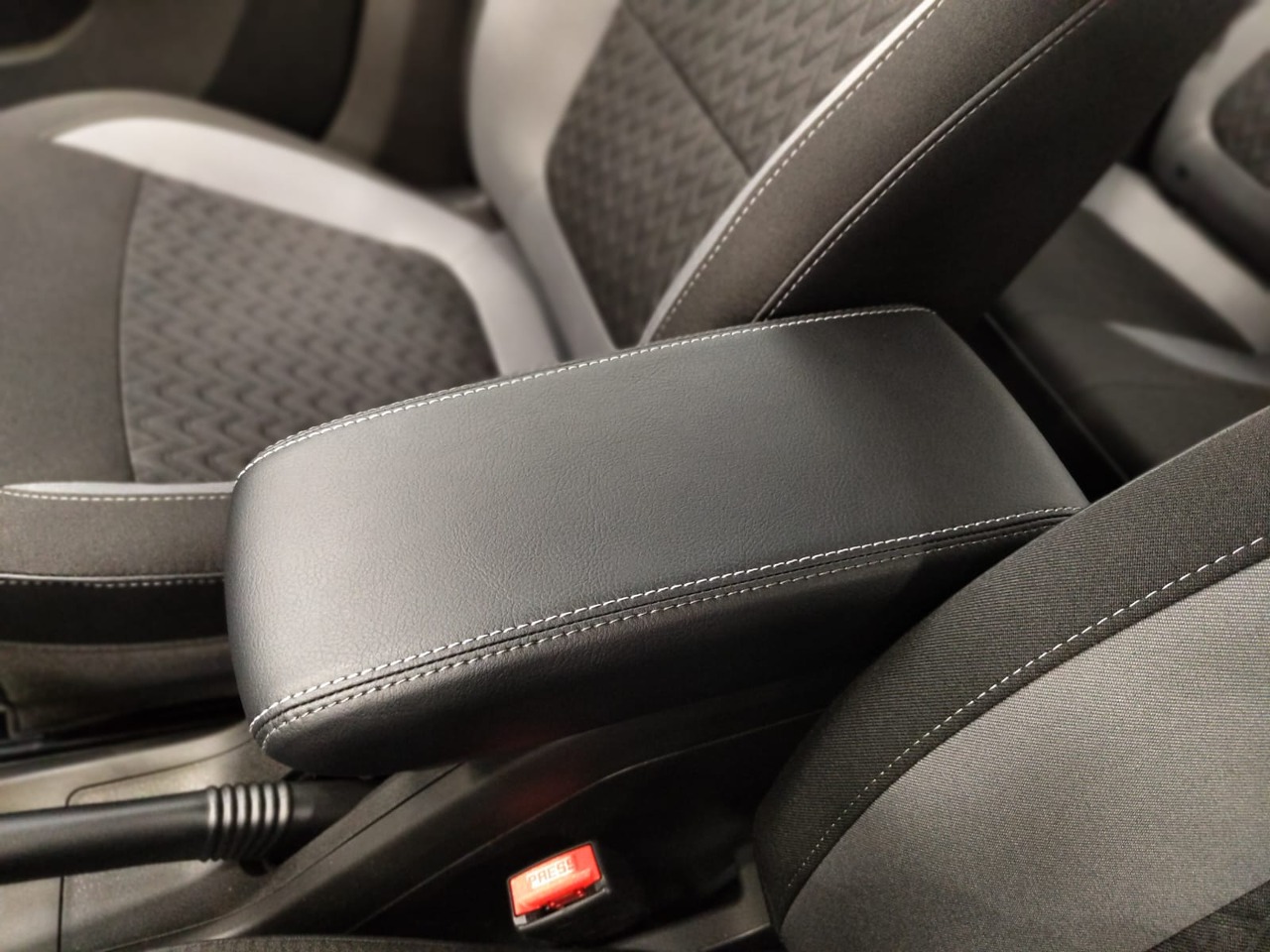 Легковой автотранспорт - LADA Vesta 1.6 MT (106 л.с.)