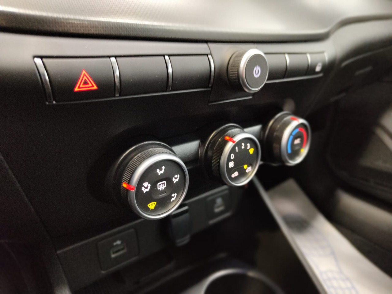 Легковой автотранспорт - LADA Vesta 1.6 MT (106 л.с.)