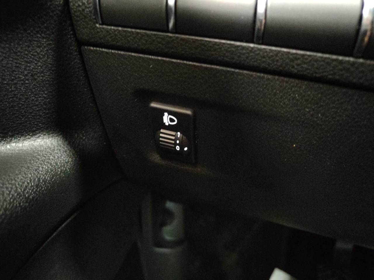 Легковой автотранспорт - LADA Vesta 1.6 MT (106 л.с.)