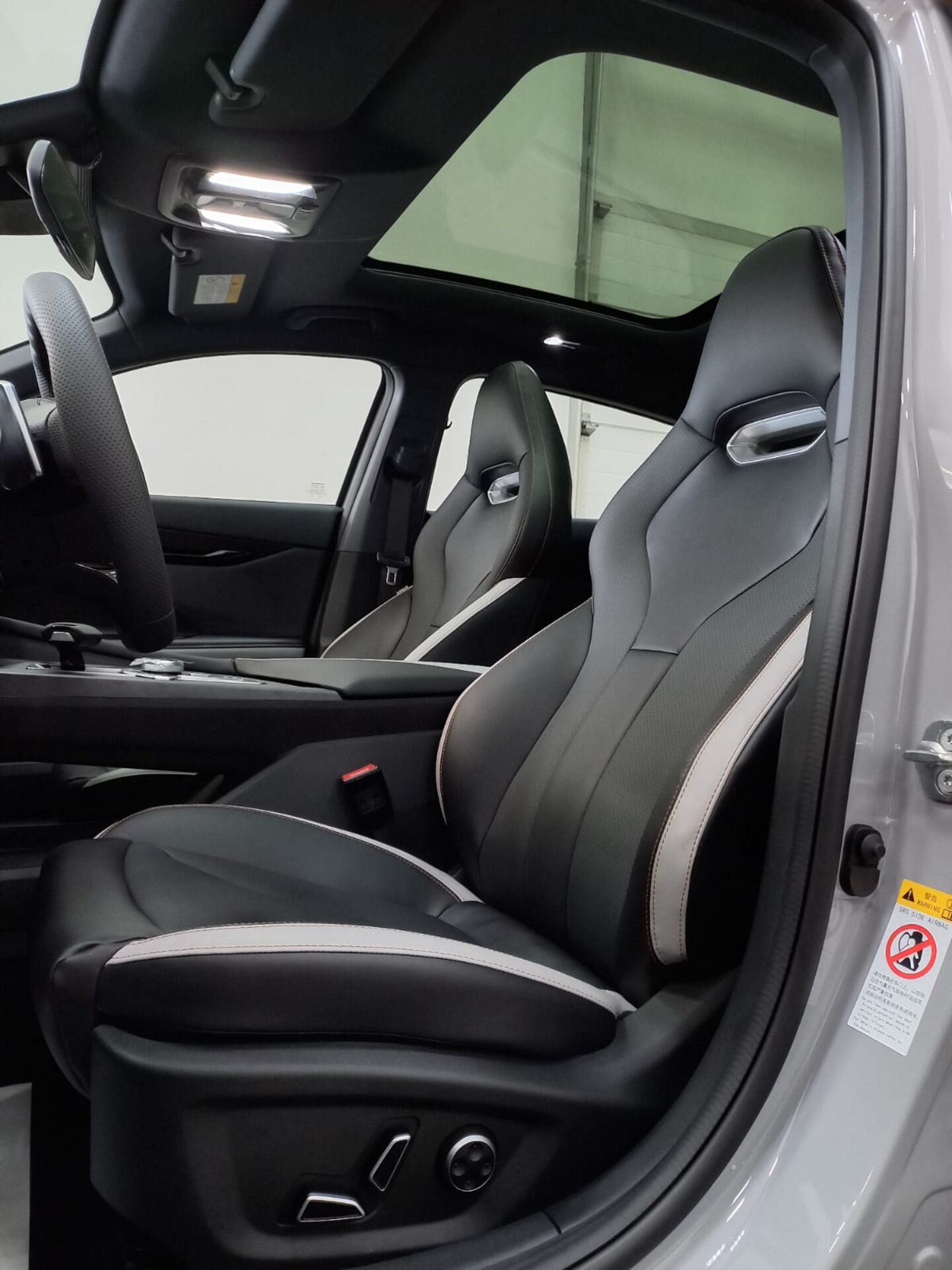 Легковой автотранспорт - CHANGAN UNI-V 1.5 AMT (181 л.с.)