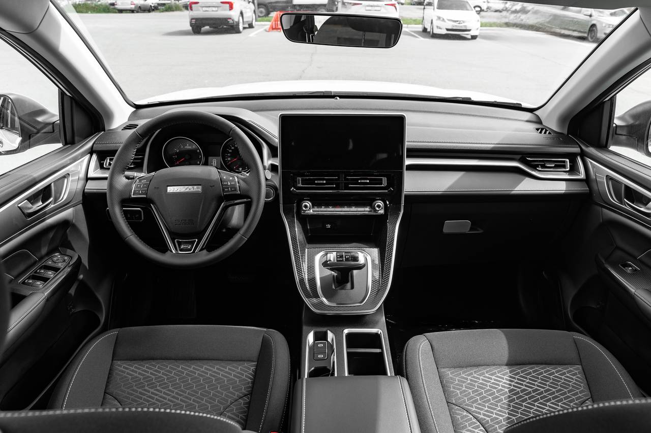 Легковой автотранспорт - Haval M6, II 2026 1.5 AMT (143 л.с.)