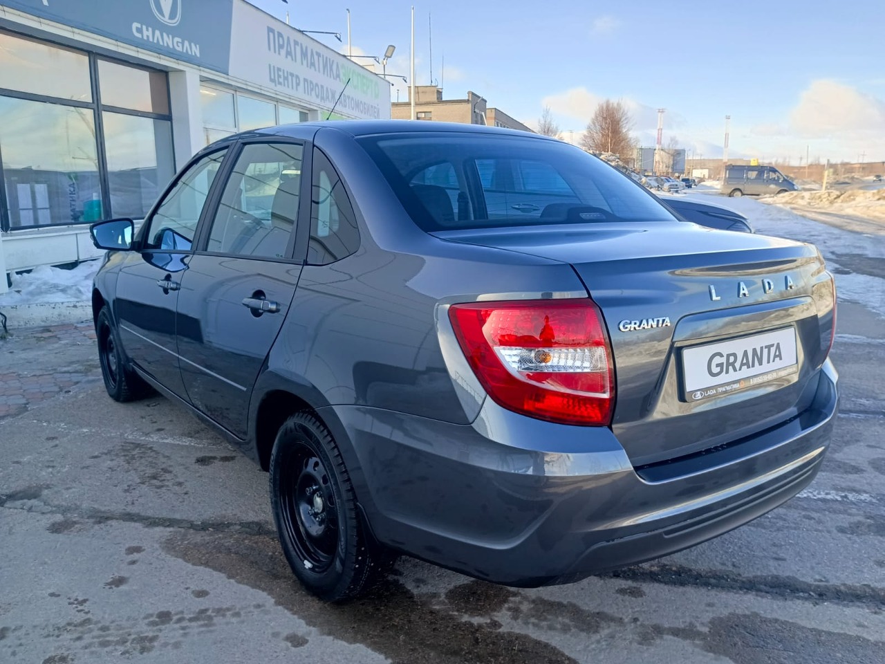 Легковой автотранспорт - Granta 1.6 MT (90 л.с.)