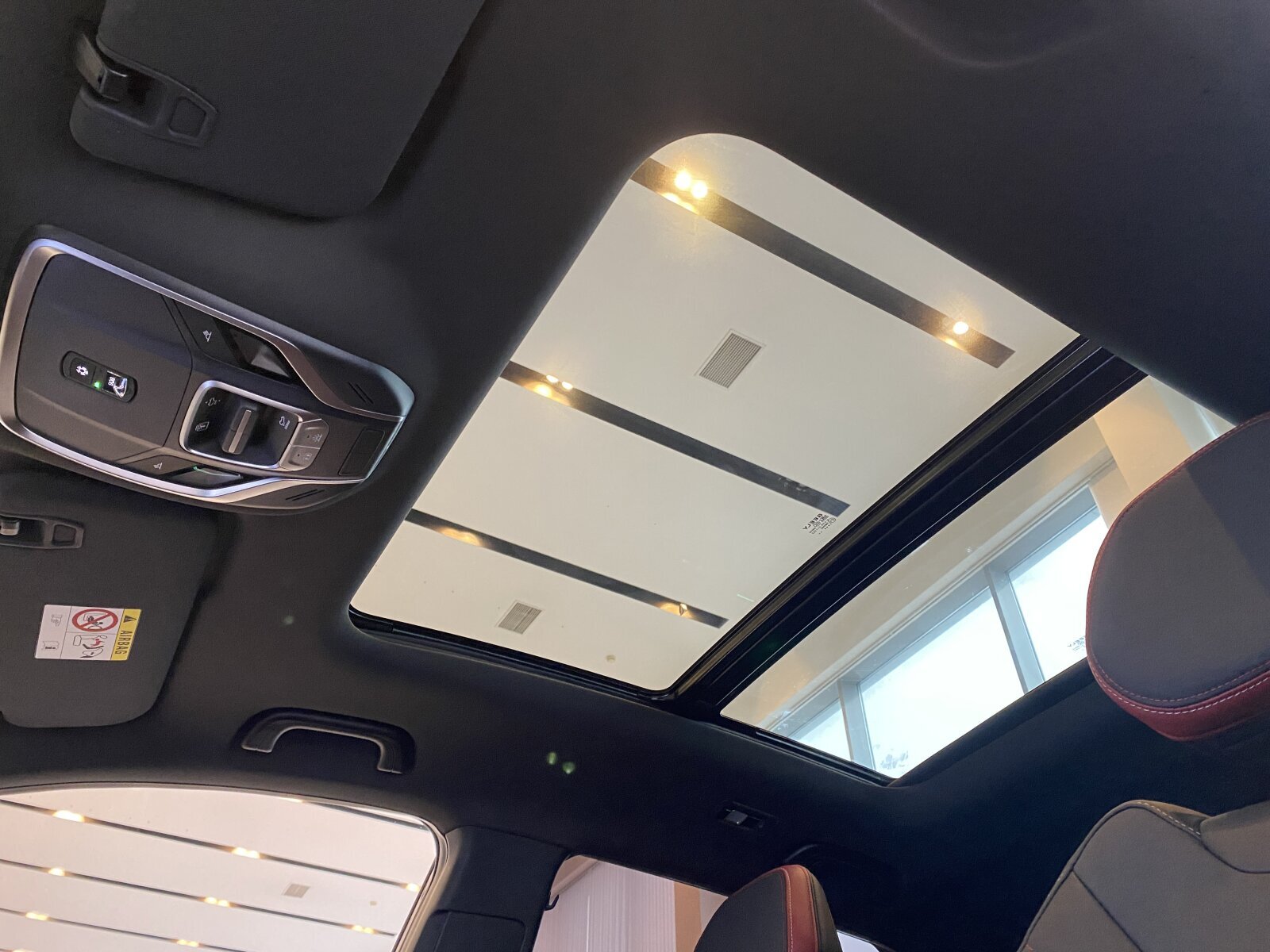 Легковой автотранспорт - GEELY Coolray 