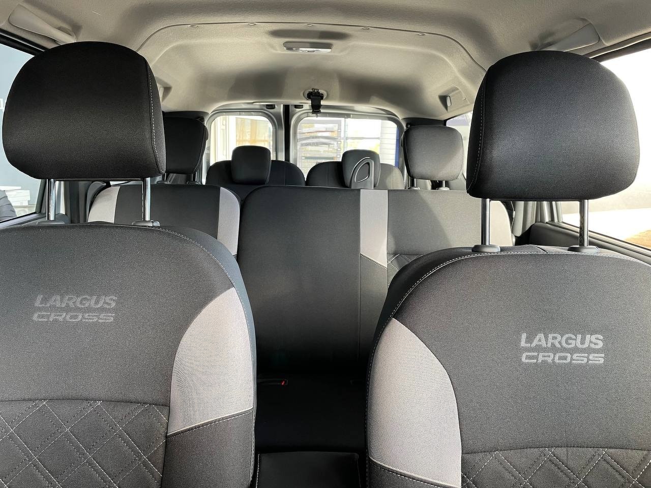 Легковой автотранспорт - LADA Largus Cross 1.6 MT (106 л.с.)