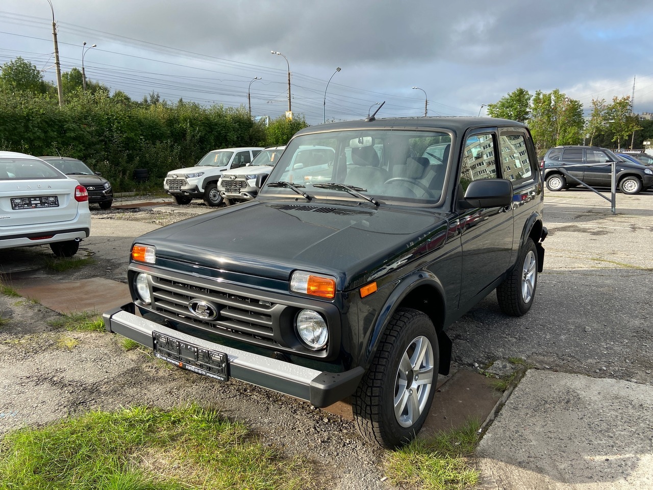 Легковой автотранспорт - LADA Niva Legend 1.7 MT (83 л.с.) 4WD