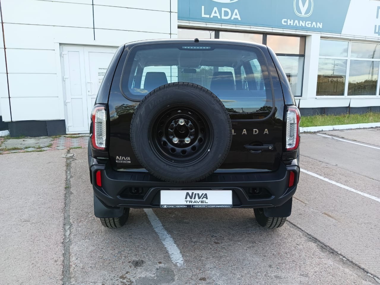 Легковой автотранспорт - LADA Niva Travel 1.7 MT (83 л.с.) 4WD