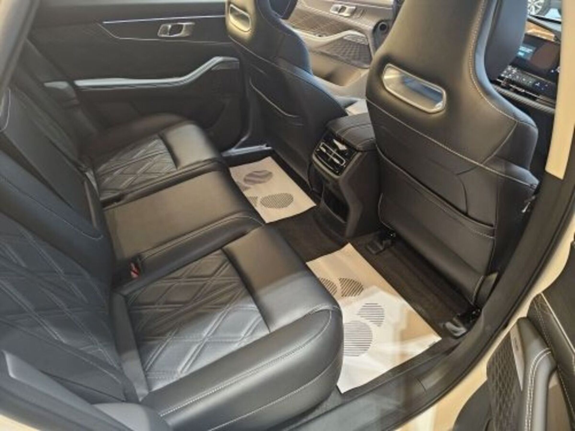 Легковой автотранспорт - CHANGAN UNI-K iDD 1.5hyb AMT (166 л.с.)