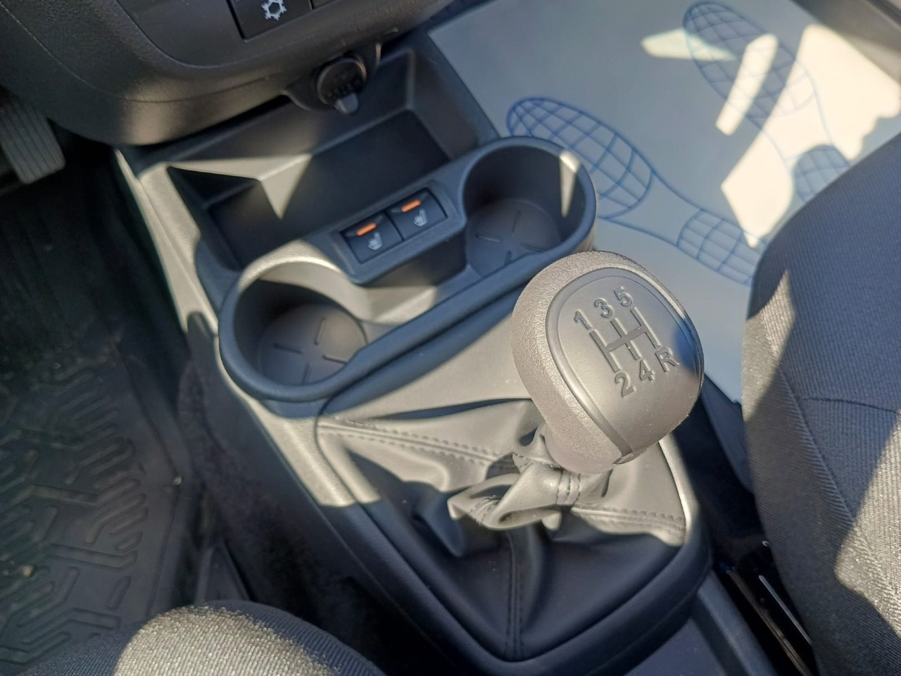 Легковой автотранспорт - LADA Granta 1.6 MT (90 л.с.)