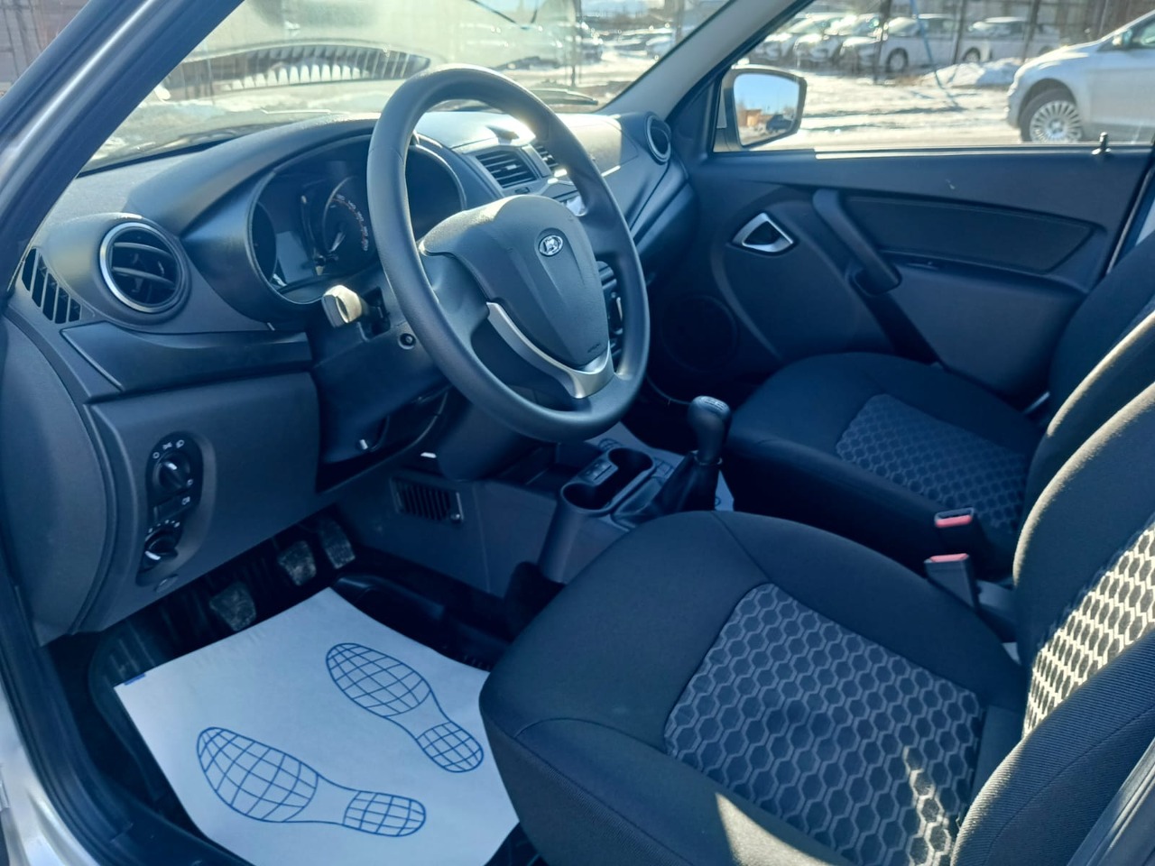 Легковой автотранспорт - Granta 1.6 MT (90 л.с.)