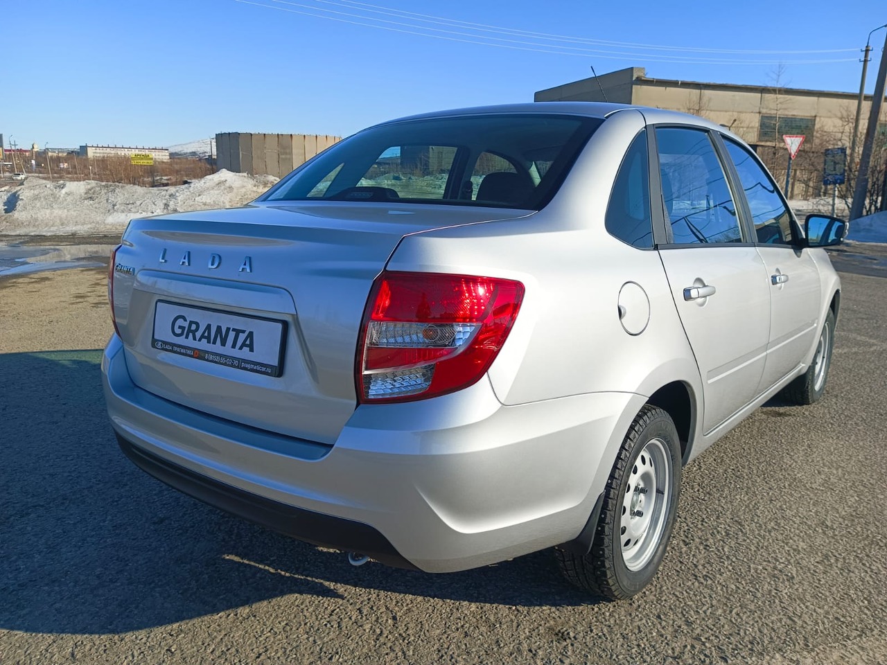 Легковой автотранспорт - Granta 1.6 MT (90 л.с.)