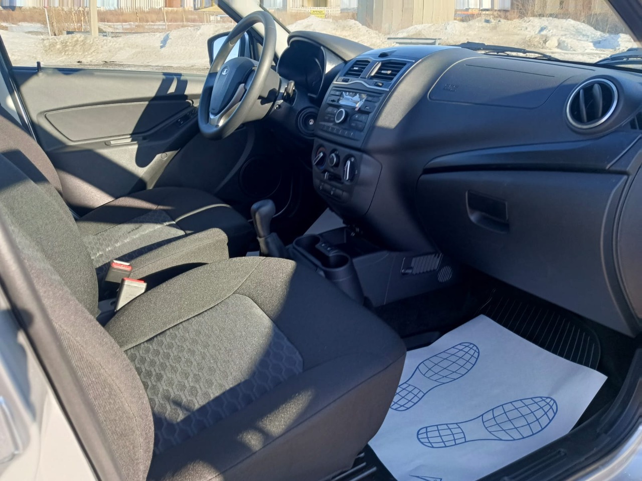 Легковой автотранспорт - Granta 1.6 MT (90 л.с.)