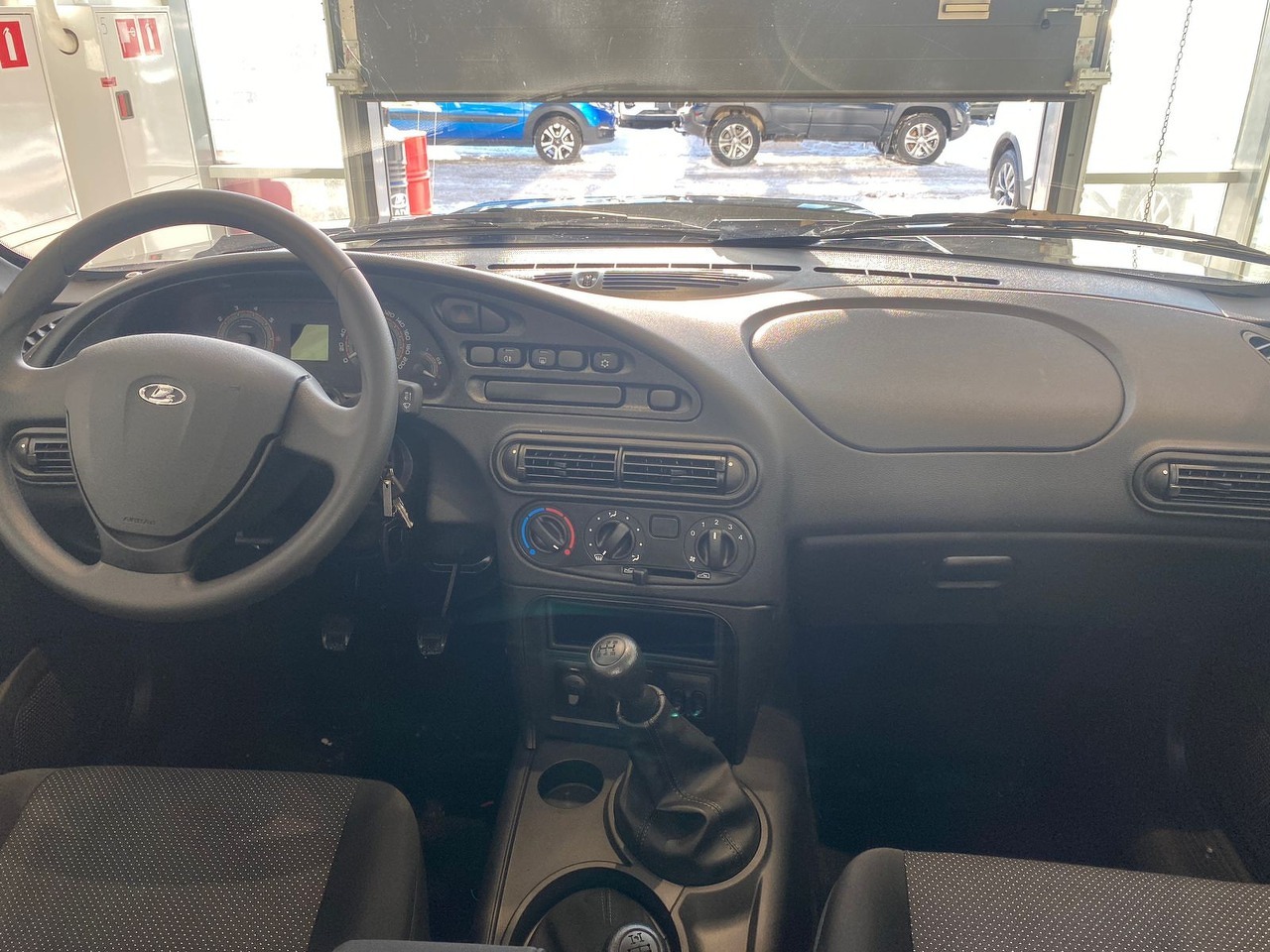 Легковой автотранспорт - LADA Niva Travel 1.7 MT (83 л.с.) 4WD