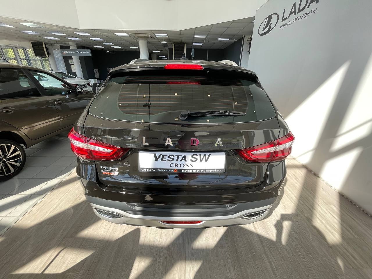 Легковой автотранспорт - Vesta SW Cross 1.8 CVT (122 л.с.)