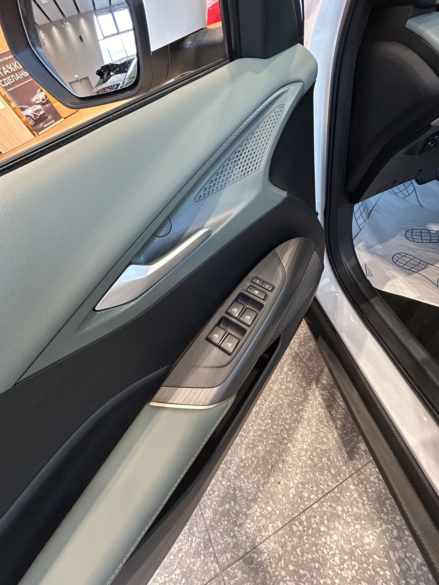 Легковой автотранспорт - CHANGAN Lamore 1.5 AMT (180 л.с.)