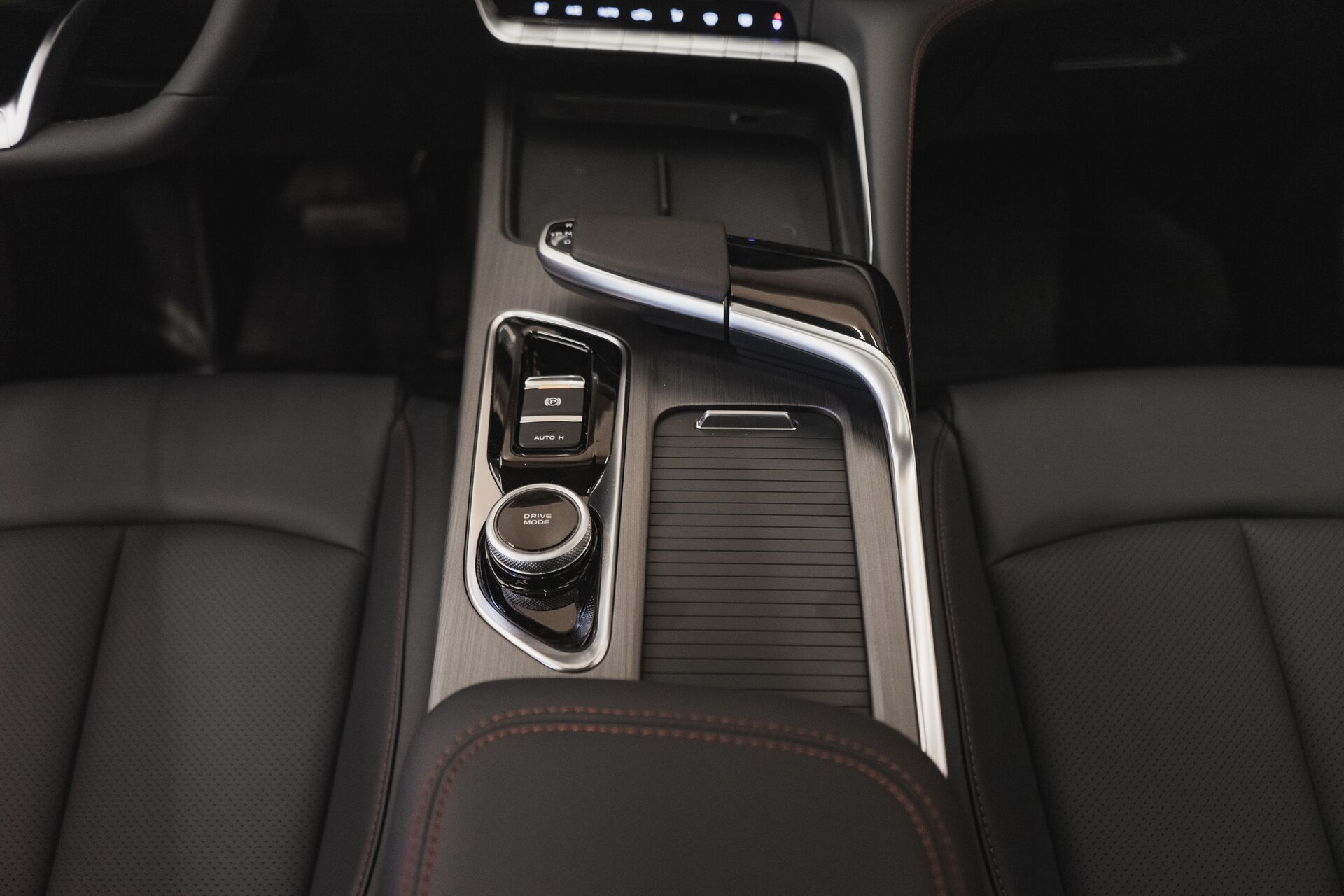 Легковой автотранспорт - CHANGAN UNI-T 1.5 AMT (167 л.с.)