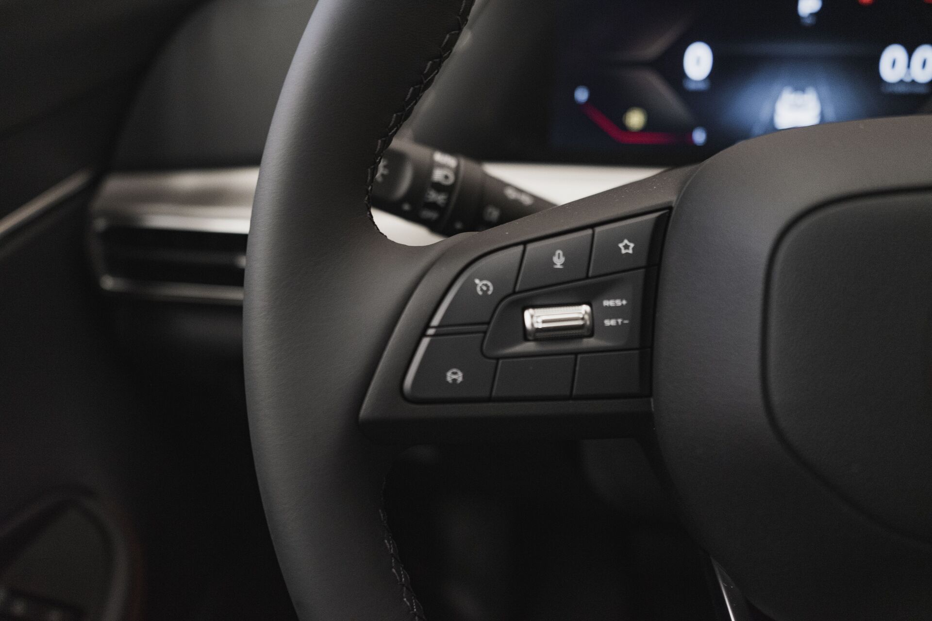 Легковой автотранспорт - CHANGAN UNI-T 1.5 AMT (167 л.с.)