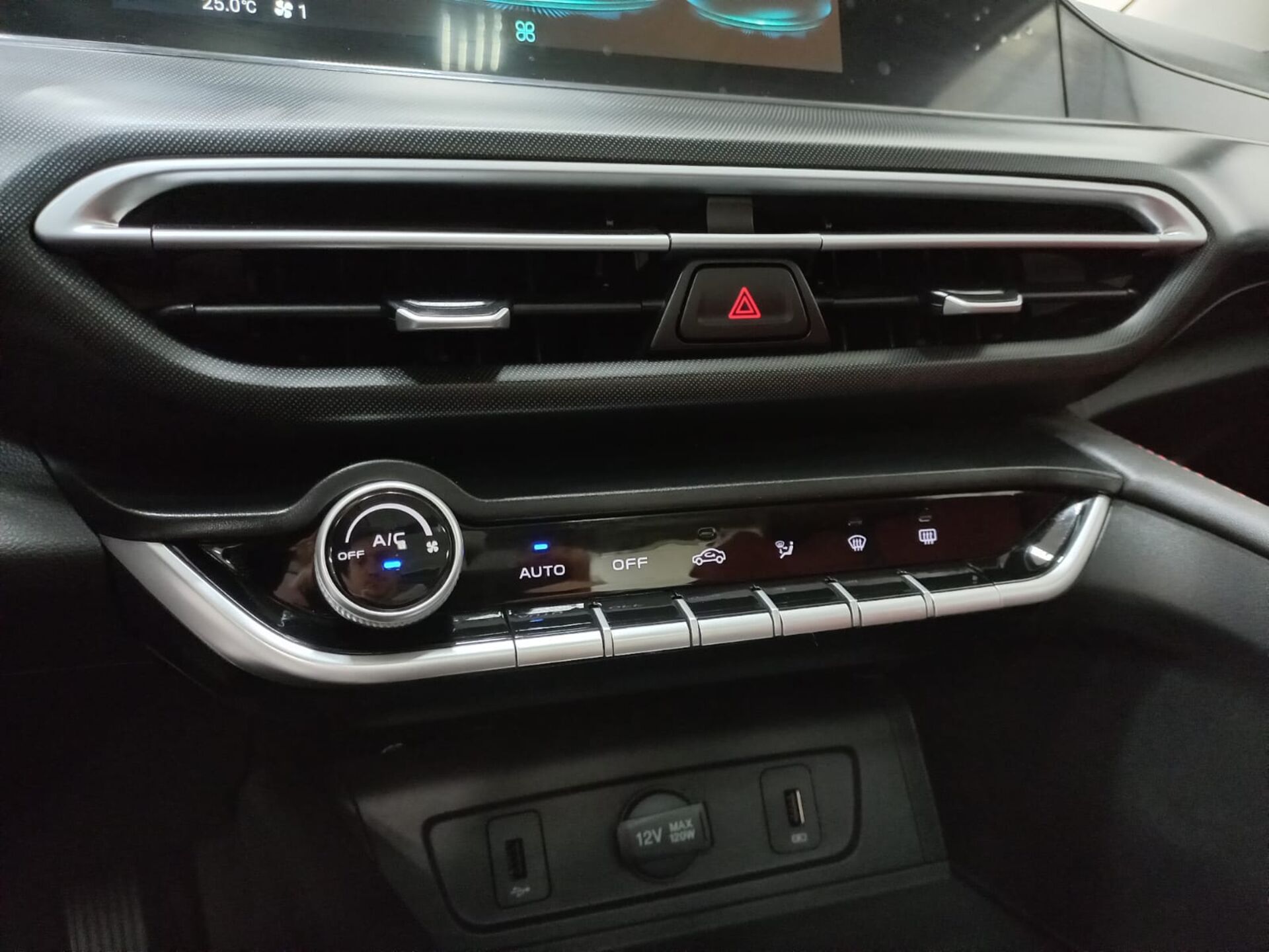 Легковой автотранспорт - CHANGAN Eado Plus 1.4 AMT (155 л.с.)