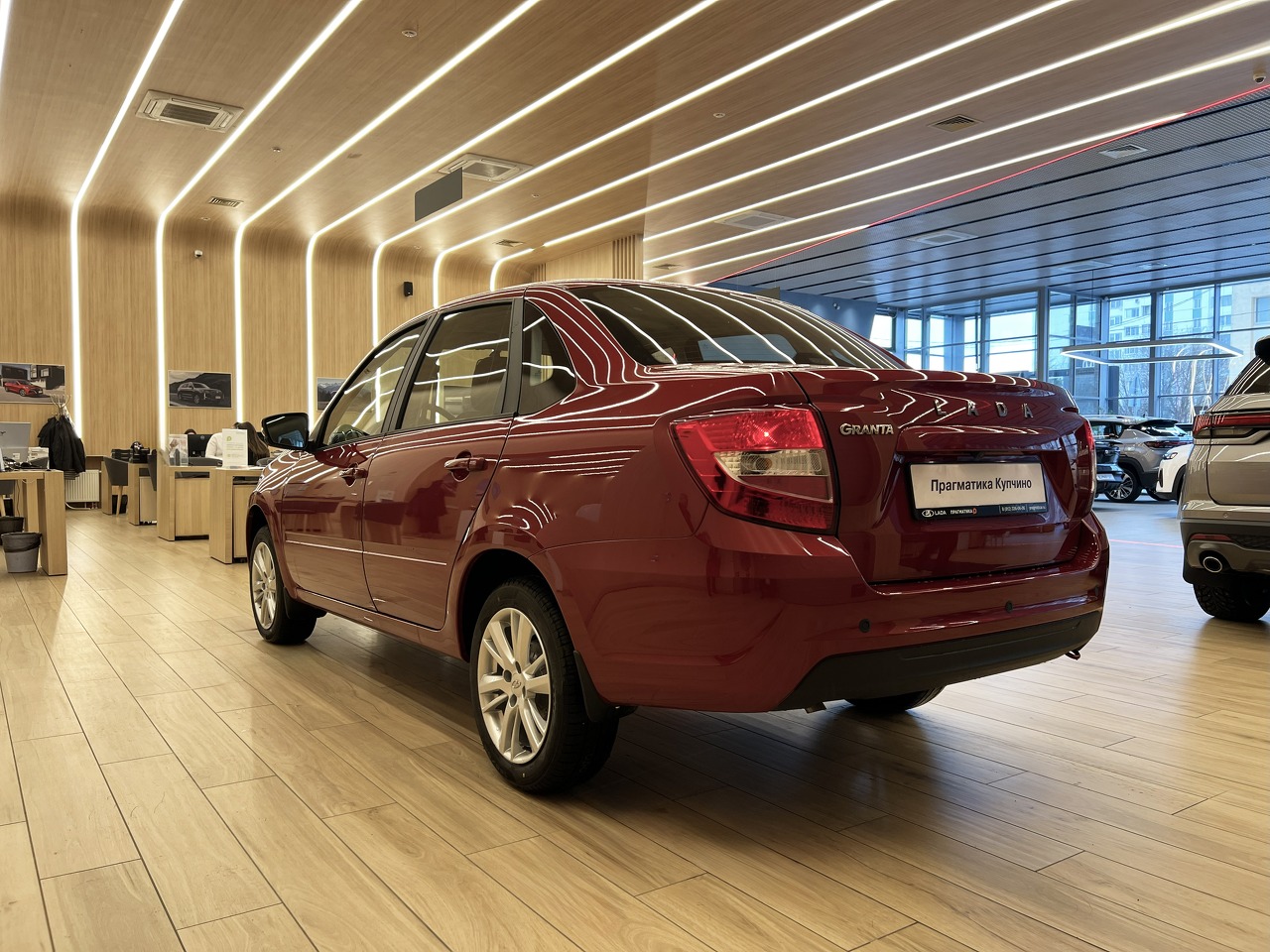 Легковой автотранспорт - LADA Granta 1.6 MT (90 л.с.)