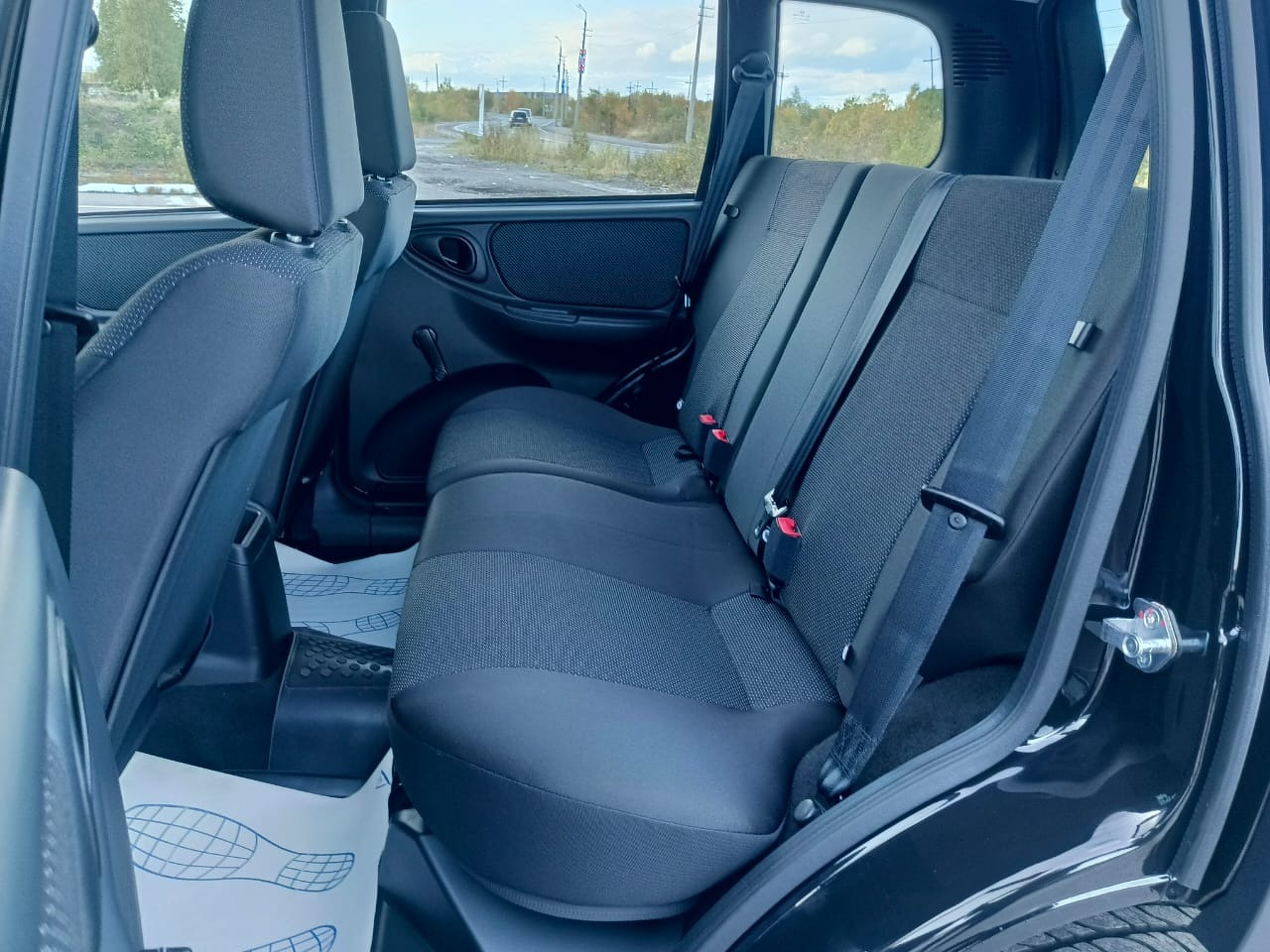 Легковой автотранспорт - LADA Niva Travel 1.7 MT (83 л.с.) 4WD