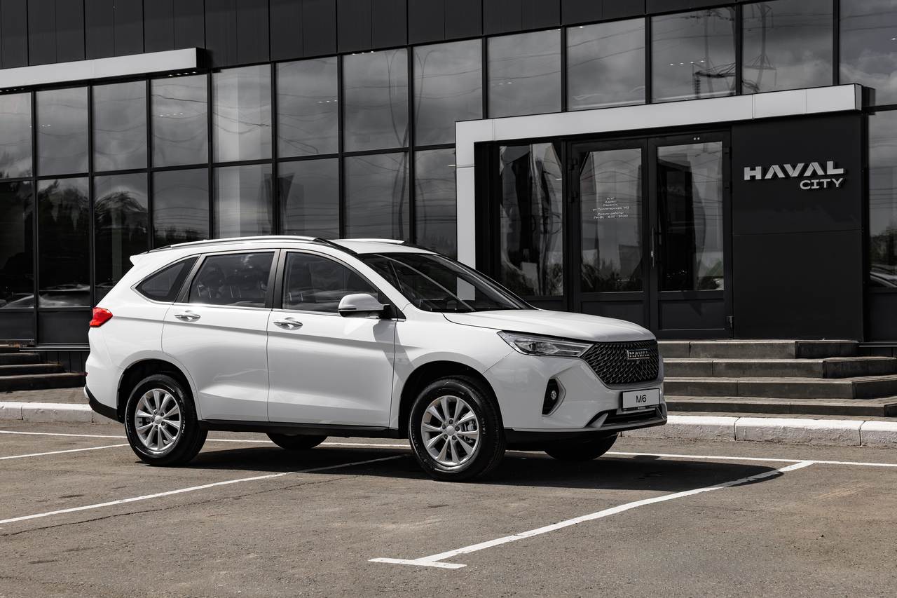 Легковой автотранспорт - Haval M6, II 2025 1.5 AMT (143 л.с.)