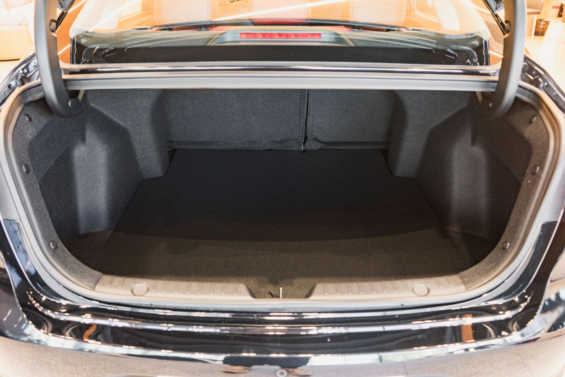 Легковой автотранспорт - CHANGAN Eado Plus 1.4 AMT (155 л.с.)