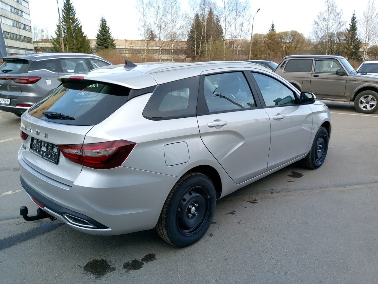 Легковой автотранспорт - LADA Vesta SW 1.6 CVT (106 л.с.)