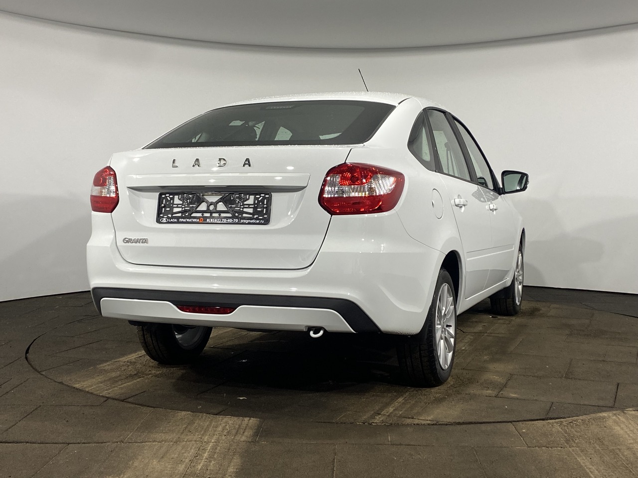 Легковой автотранспорт - Granta 1.6 MT (90 л.с.)