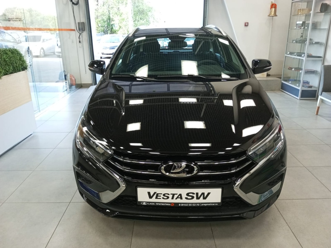 Легковой автотранспорт - LADA Vesta SW 1.8 CVT (122 л.с.)