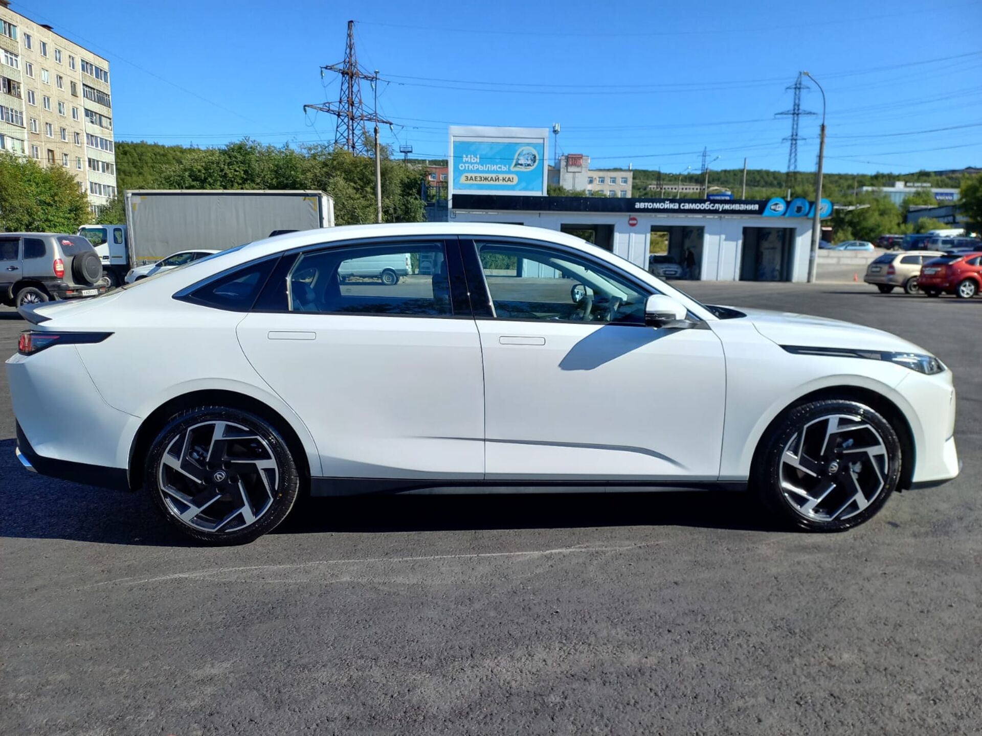 Легковой автотранспорт - CHANGAN Lamore 1.5 AMT (166 л.с.)